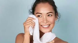 Da khô căng sau khi rửa mặt, phải làm sao để khắc phục?