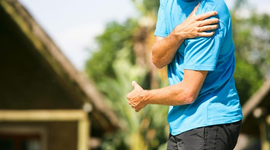 Đau nhức xương cánh tay trái: Nguyên nhân và biện pháp điều trị