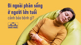 Đi ngoài phân sống ở người lớn tuổi cảnh báo bệnh gì?