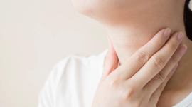 Ngứa họng ho là biểu hiện của bệnh gì? Xử lý thế nào?