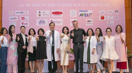 Nhất Nhất tham gia sự kiện “Giao lưu các mẹ đăng ký sinh tại BV Việt Pháp”
