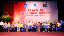 Nhất Nhất phối hợp tổ chức khám chữa bệnh cho 32,500 người cao tuổi toàn quốc