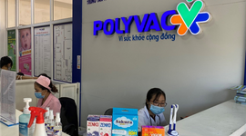 Nhất Nhất trao hơn 120 suất quà tại Trung tâm tiêm chủng POLYVAC và DR ECO
