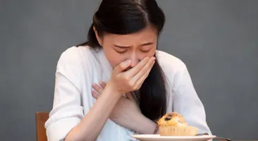 Ăn không tiêu buồn nôn: Nguyên nhân và các biện pháp cải thiện