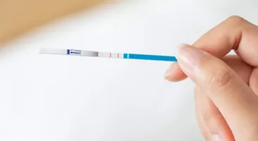 Xác định nguyên nhân que thử thai 2 vạch nhưng không có thai
