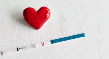 Que thử thai 2 vạch nhưng vẫn có kinh: Nguyên nhân do đâu?