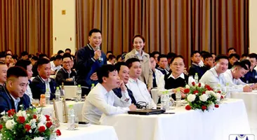 Nhất Nhất đào tạo Văn hóa doanh nghiệp & Quản lý cảm xúc trong công việc