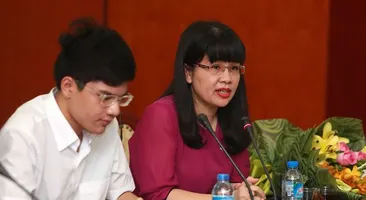 Nhất Nhất trao thưởng cho kỳ thủ Nguyễn Anh Khôi