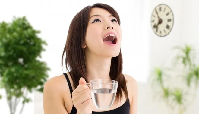 viêm amidan uống thuốc gì